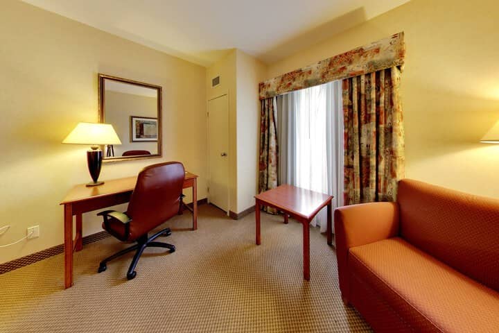 Room 59 of 108