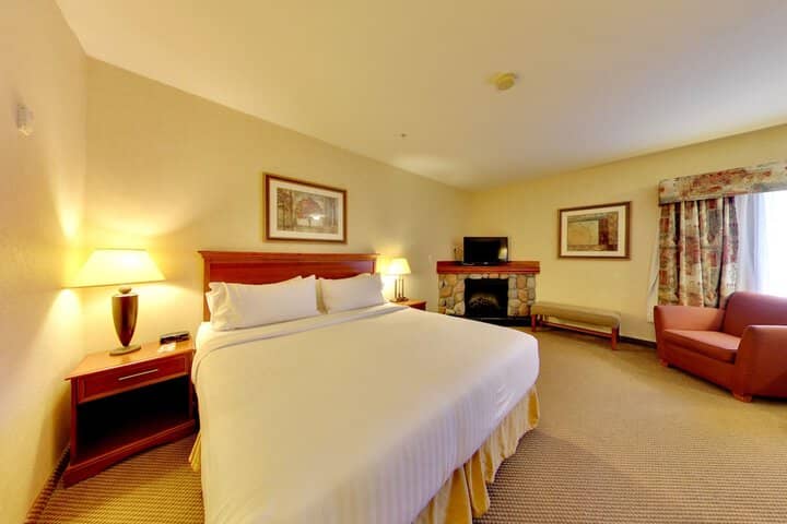 Room 20 of 108