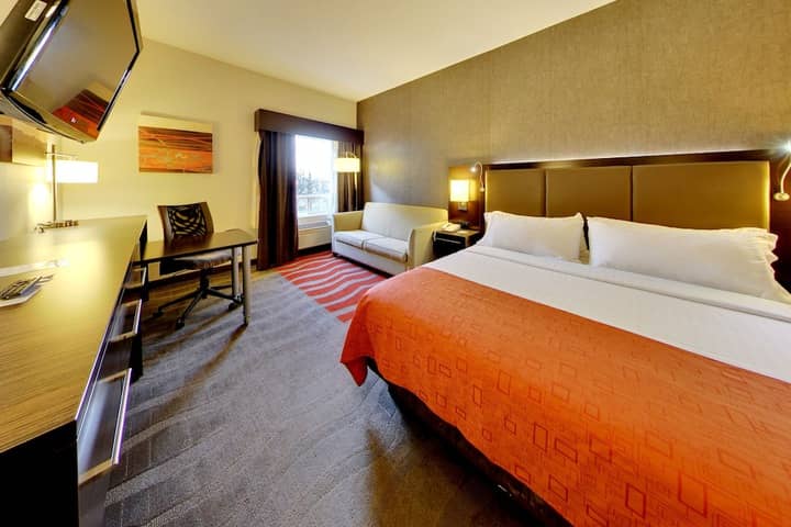 Room 57 of 108