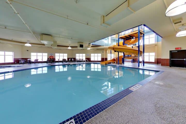 Pool 71 of 108