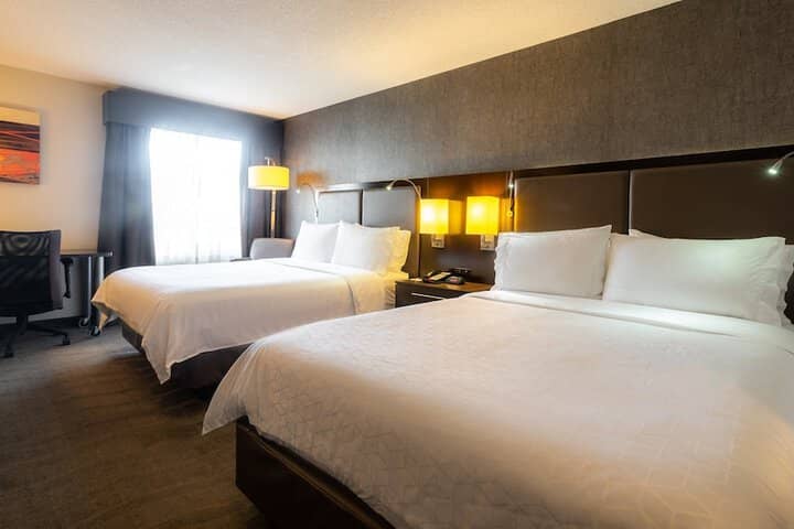 Room 46 of 108